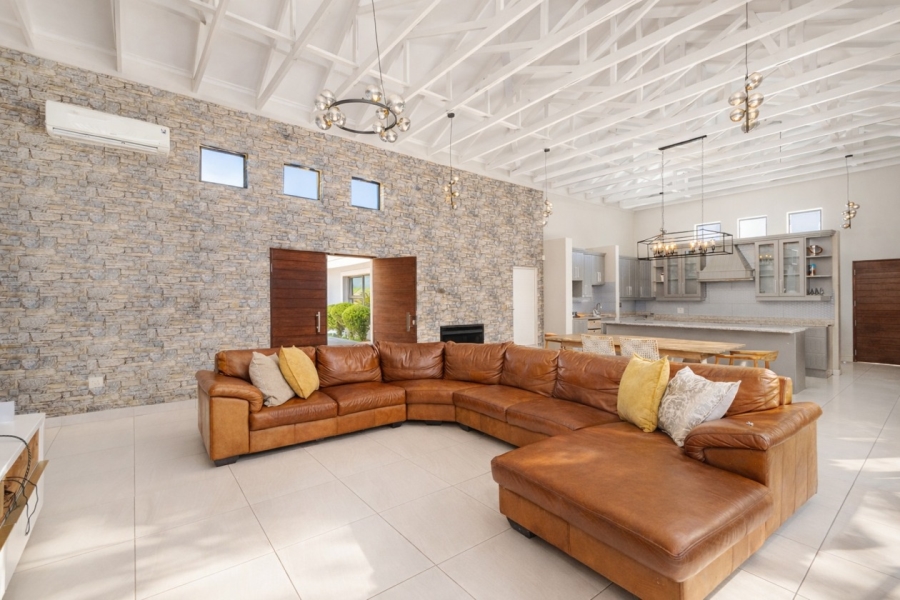 4 Bedroom Property for Sale in Xanadu Nature Estate North West